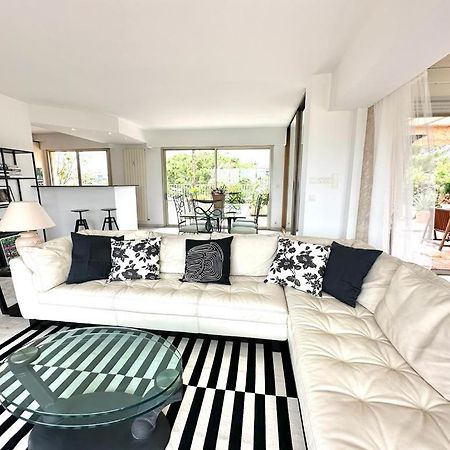 Panoramic Sea View Penthouse With Jacuzzi And 450 Sqm Terrace Apartment Antibes Ngoại thất bức ảnh
