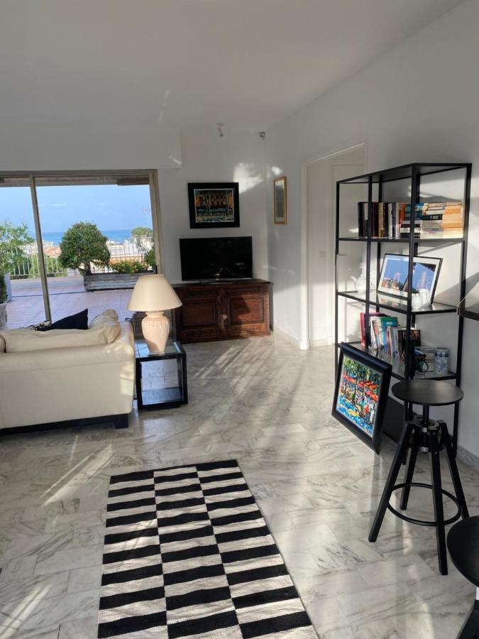 Panoramic Sea View Penthouse With Jacuzzi And 450 Sqm Terrace Apartment Antibes Ngoại thất bức ảnh